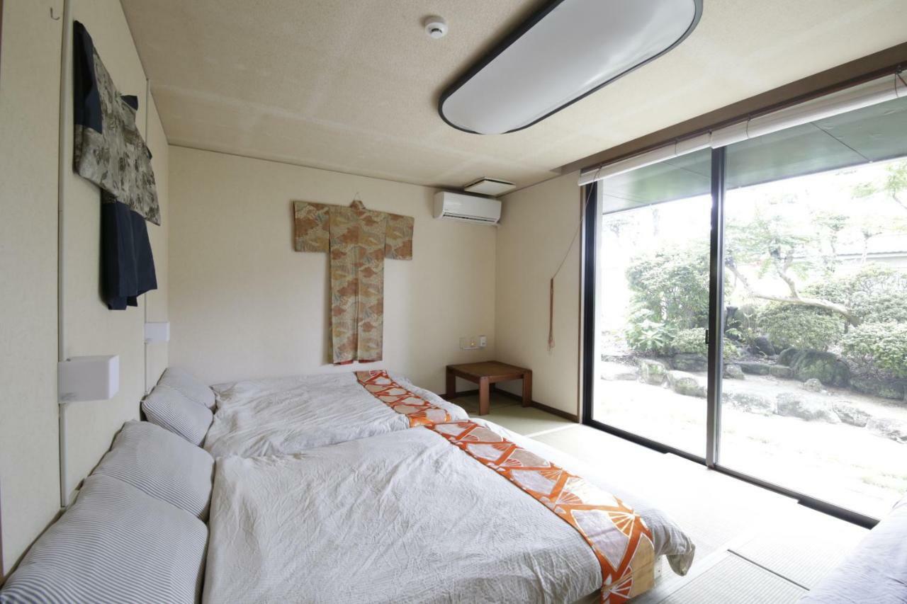 Guest House Hakozaki Garden Fukuoka  Eksteriør billede